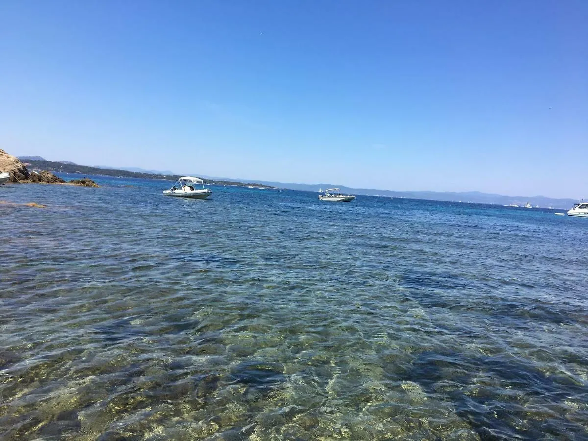 L'Oustau De Hyeres-Vue Sur Les Iles Apartment 0*, Hyeres France