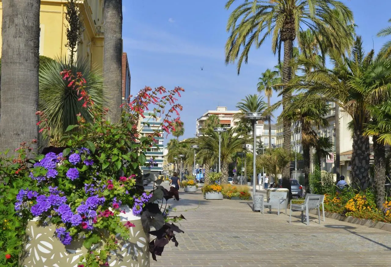 L'Oustau De Hyeres-Vue Sur Les Iles Apartment France