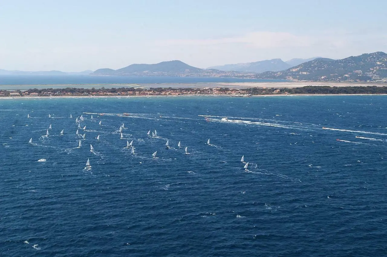 L'Oustau De Hyeres-Vue Sur Les Iles Apartment Hyeres